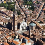 Cremona, los pueblos feos no existen en Italia