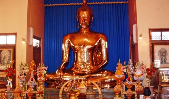 Bangkok_Wat_Trimitr_Golden_Buddha