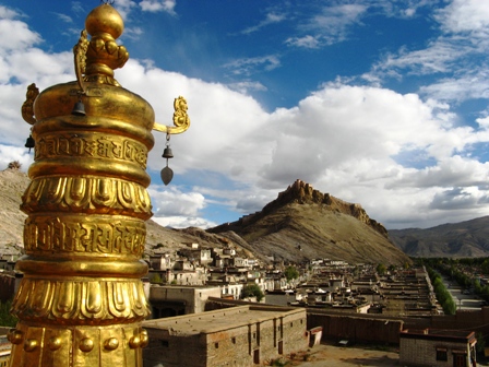 Tibet-Lhasa-region-Gyantse-view-from-the-stupa-1-CKB