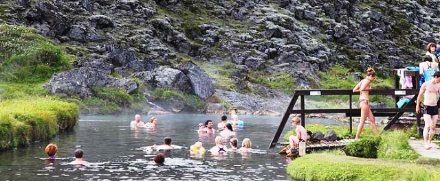 islandia-aguas-termales-landmanalaugar