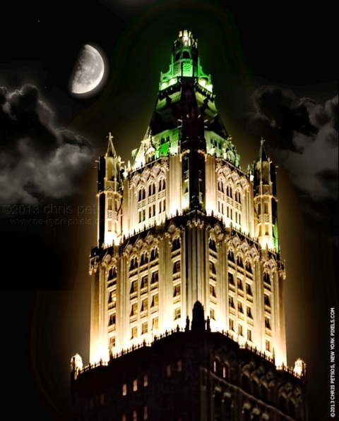 woolworth-building-at-night